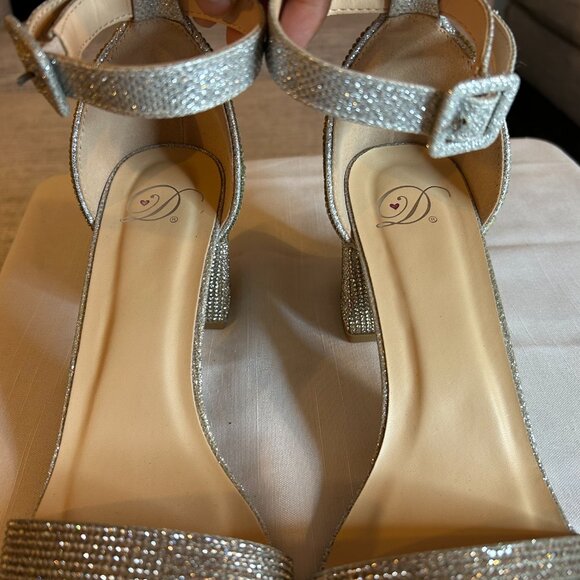 SPARKLE DRESS SANDAL *PROM*WEDDING*FORMAL - Picture 2 of 3